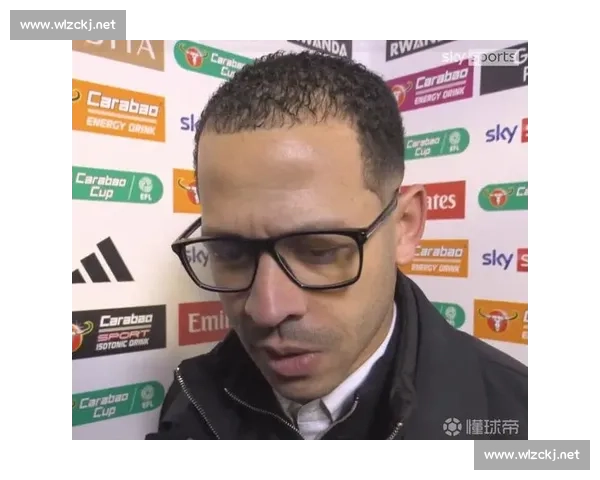 赛后采访揭秘球队逆转背后的心路历程与战术思考主帅坦诚回应质疑声