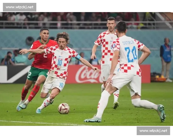 世界杯赛场风云再起 各国足球豪强角逐荣誉与梦想